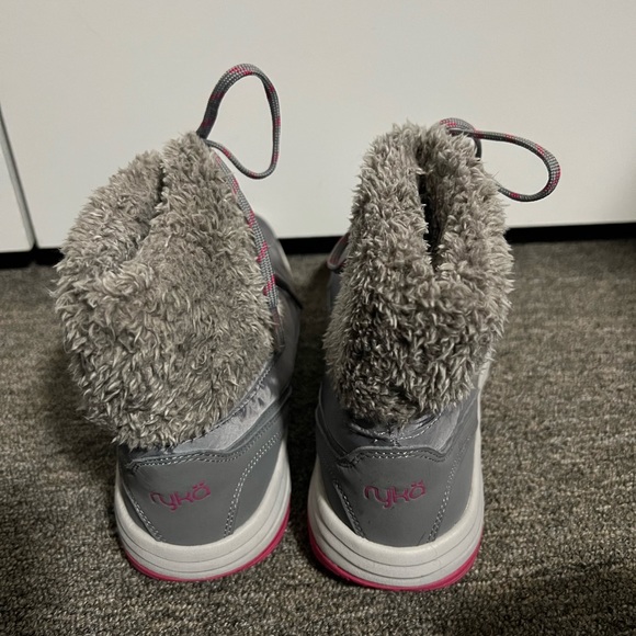 Ryka Gray Addison Lace Up Ankle Sneaker Boots Size 8.5 US - Picture 6 of 7